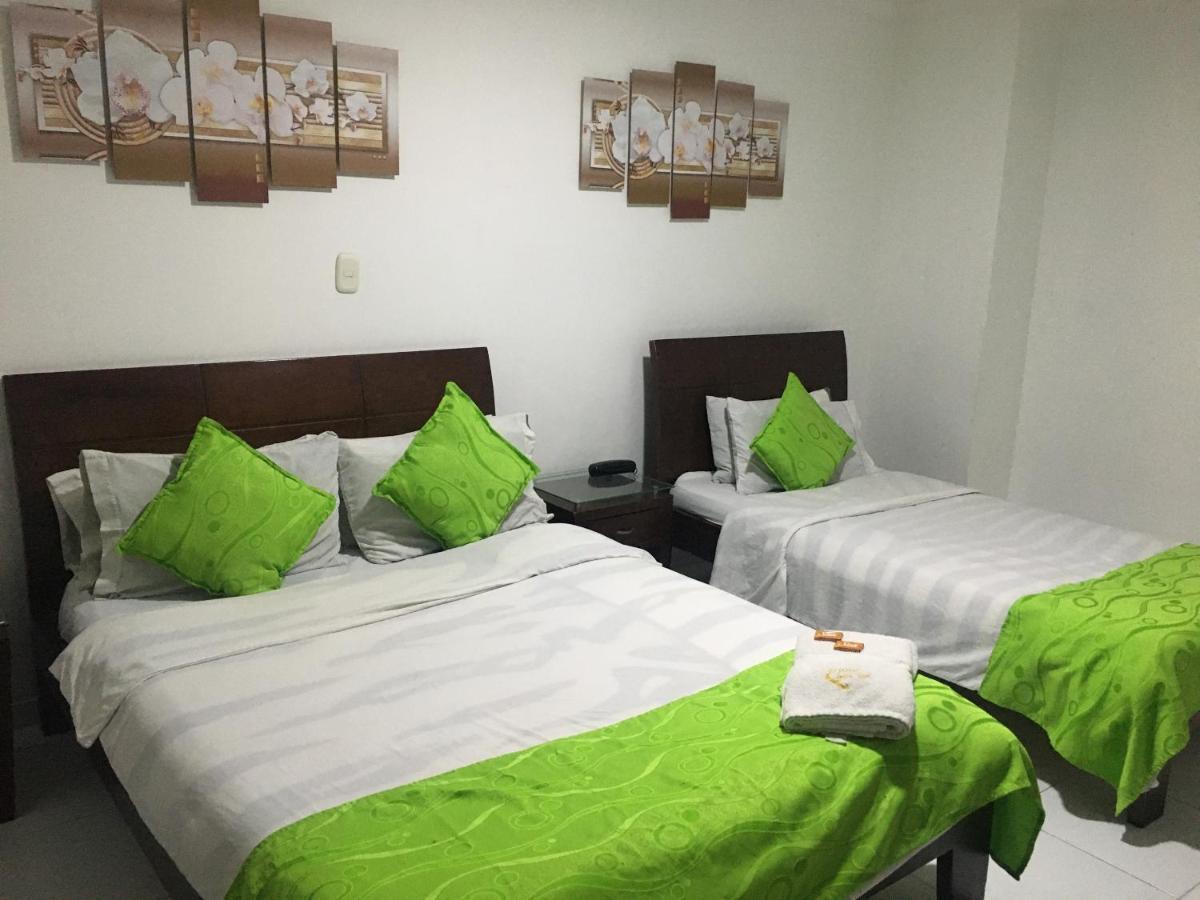 Hotel Fenix Real Богота Екстериор снимка