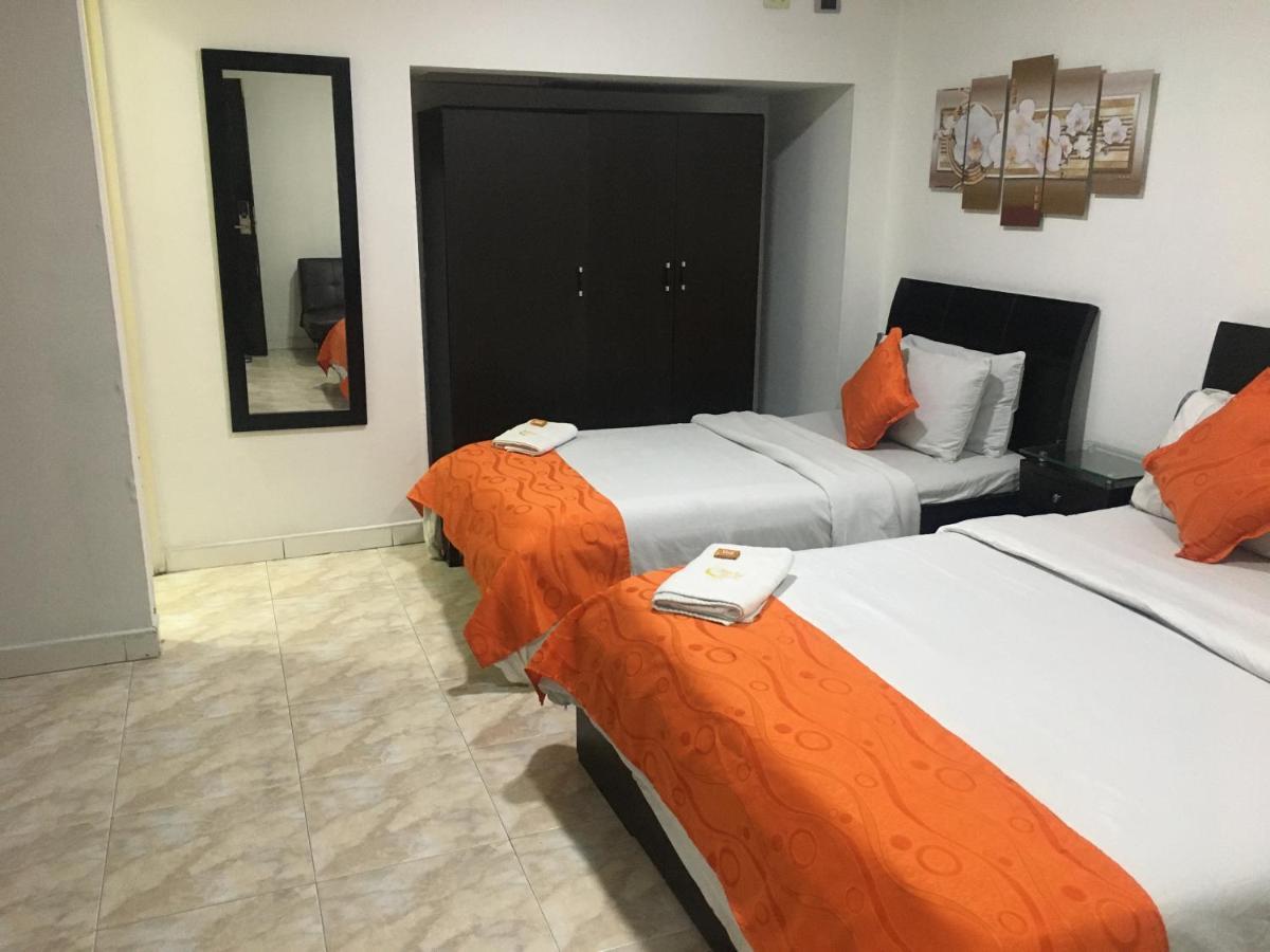 Hotel Fenix Real Богота Екстериор снимка
