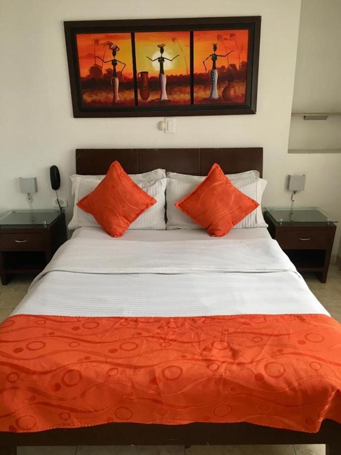 Hotel Fenix Real Богота Екстериор снимка