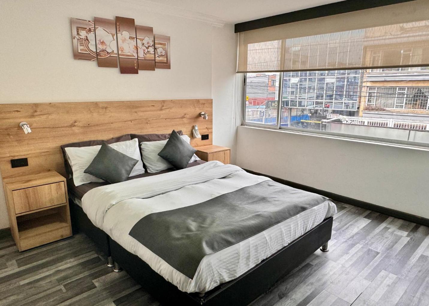 Hotel Fenix Real Богота Екстериор снимка